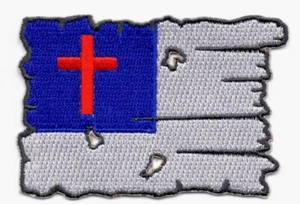 ZERFETZTE CHRISTLICHE FLAGGE 2" Bügelbild Patch Flaggen Symbol - Bild 1 von 1