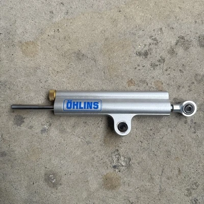 Amortiguador de dirección Aprilia RSV4 Tuono V4 1100 RF Factory Ohlins SD198 Foto 1 de 4