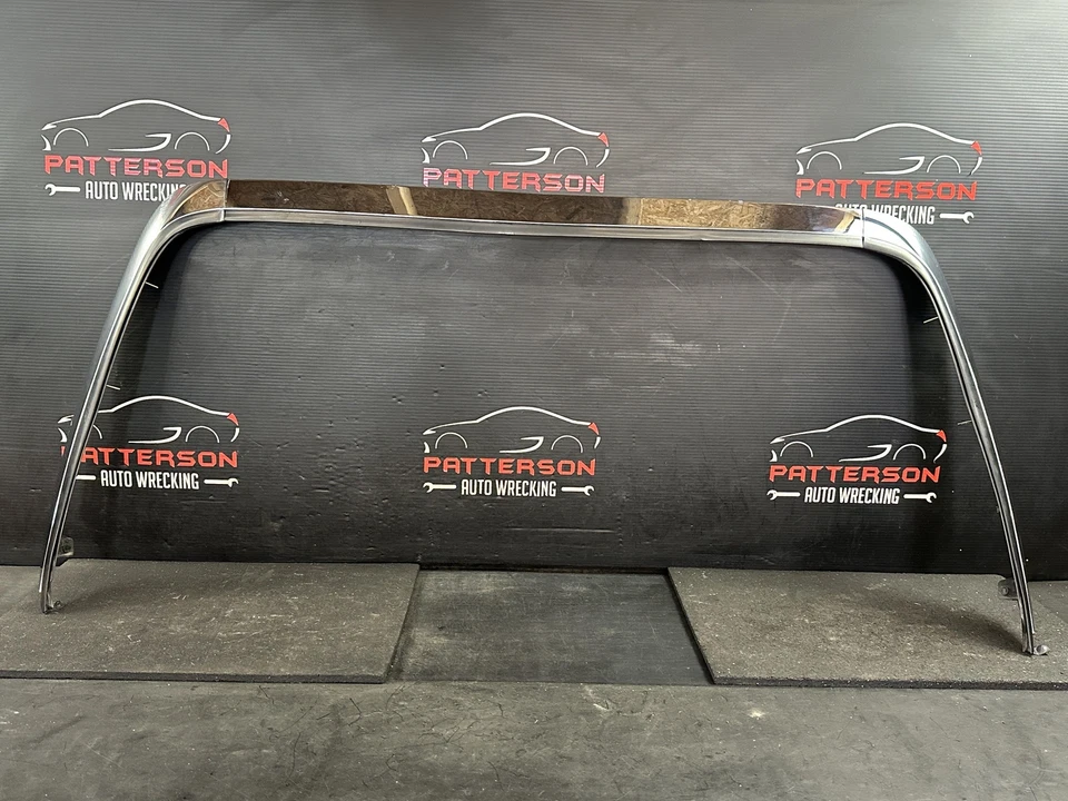 02-03 FORD THUNDERBIRD PARABRISAS Y PILAR EXTERIOR CROMADO BISEL Foto 1 de 4