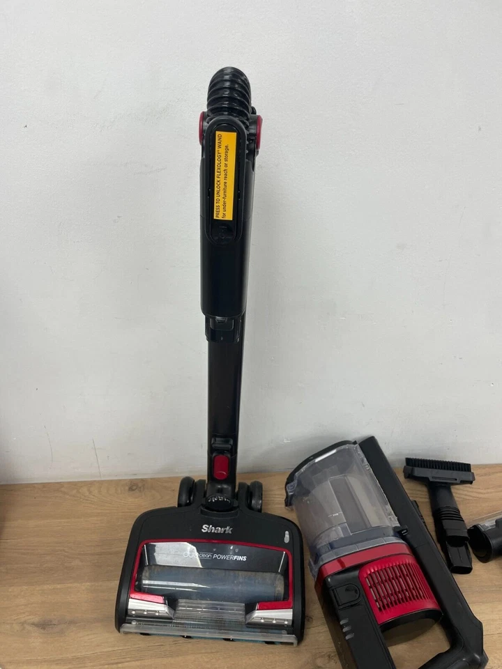 Shark IZ300UKTSB Anti Hair Wrap Cordless Pet Vacuum Cleaner (Read Description) - Image 1 of 4