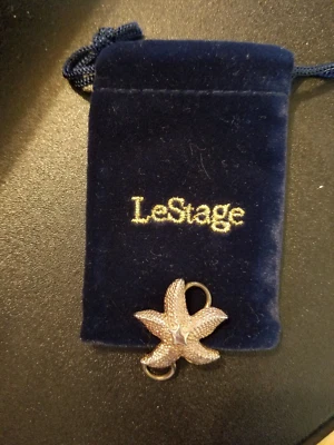 Cierre de pulsera Lestage de plata de ley 925 estrella de mar con bolsa Foto 1 de 3