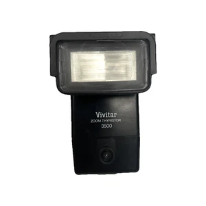 Vivitar Zoom Thyristor 3500 Electronic Hot Shoe Mount Film Camera Flash DM/N - Picture 1 of 9
