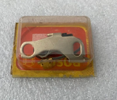 Bosch Unterbrecherkontakt Saab 95 V 4 96 V 4  1237013040 NOS Neu - Image 1 of 4