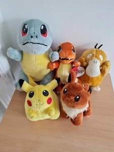 Pokemon Play By Play Plüschtier Psyduck Squirtle Charmander Pikachu Eevee Stofftier - Bild 1 von 4