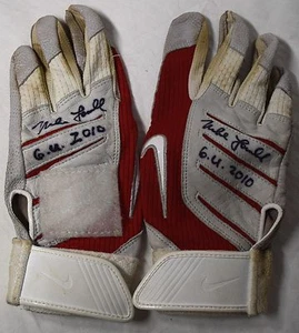 MIKE LOWELL GAME USED AUTOGRAPHED SIGNED 2010 BATTING GLOVES BOSTON RED SOX - Picture 1 of 3