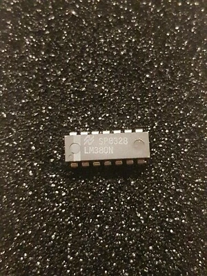 NATIONAL SEMICONDUCTOR LM380N 14 Pin DIP National Semi 2.5 Watt Audio Amplifier.