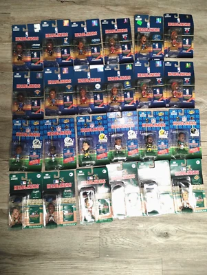 LOTE DE 24 FIGURAS DEPORTIVAS CORINTHIAN HEADLINERS NUEVAS EN CAJAS Foto 1 de 4