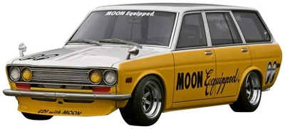 TARMACWORKS Ignition Model 1 18 Datsun Bluebird 510 Wagon Yellow White Model Car - Image 1 of 4
