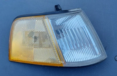 1990-1991 Honda Civic SEDAN Passenger Turn Signal OEM corner light lens right oe - Image 1 of 4