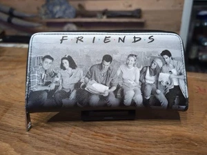 Portafoglio donna Friends TV Show tema 7,5 pollici lungo grafico - zip intorno - Foto 1 di 4