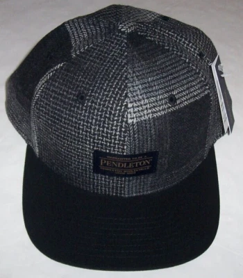 NUEVO CON ETIQUETAS Pendleton GRIS/NEGRO PATCHWORK LANA A CUADROS Ala Plana Para hombres Camionero Gorra Sombrero Foto 1 de 4