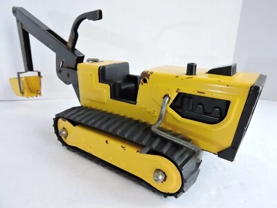 1970s VINTAGE Tonka T-6 Loader & Trencher No. 2534 EXC For Parts or Restoration - Image 1 of 4