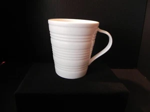 12 Unzen Tasse Dose Allee weißer Knochen China von Lenox China - Bild 1 von 5