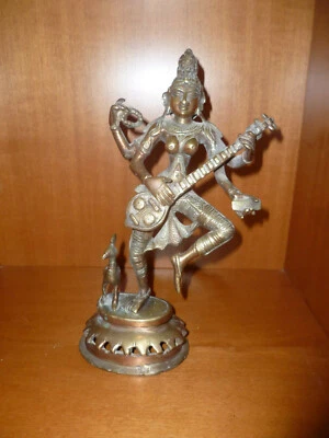 Scultura bronzo Buddha pavone con vina Bronze peacock Buddha sculpture with vina - Immagine 1 di 4