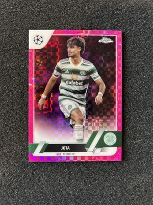 2022 Topps Chrome UEFA Club Competitions Jota Pink X-Fractor /250 #17 Celtic FC - Image 1 of 2