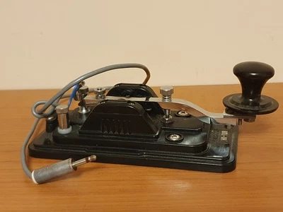 Hi-Mound HK-708 Japanese Quality Morse Key - Image 1 of 4