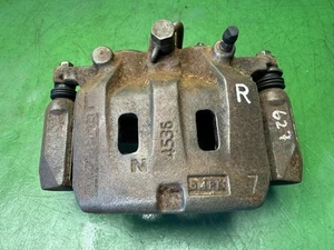 ISUZU D-MAX Caliper Mk2 DMAX Front Right 2.5 with carrier bracket 12-16 - Picture 1 of 3
