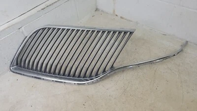 2013 - 2016 LINCOLN MKT OEM GRAY CHROME FRONT UPPER LEFT DRIVER GRILLE GRILL - Image 1 of 4
