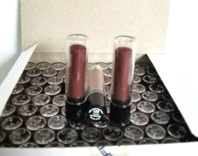 86 pcs L'Oreal HIP High Intensity Pigments Shadow Stick 528 Captivating 0.07 oz  - Image 1 of 4