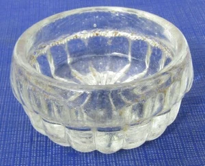 Alter PRESSGLAS- NAPF Salznapf oder für Dipp's  FORMSCHÖN um 1930 Salzschale - Bild 1 von 4