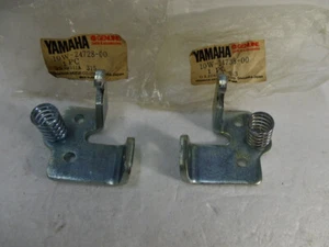 Yamaha RD125LC RZ125 RD125YPVS Seat Bracket L/R NOS 10W-24728-00 + 10W-24738-00 - Picture 1 of 7
