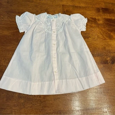 Feltman Brothers pink White Baby Dress with Lace Details size newborn - Image 1 of 4