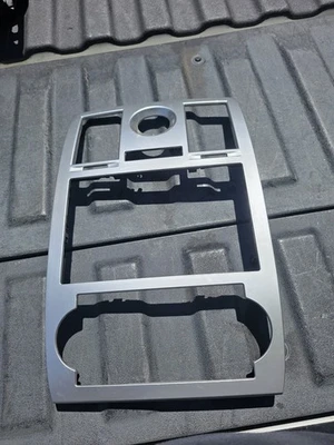 2008 Chrysler 300c radio bezel. Pre-Owned. OEM. - Image 1 of 3