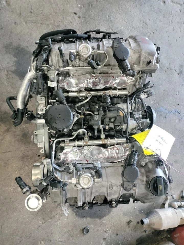 ENGINE MOTOR 94610093000 2015-2016 PORSCHE MACAN Foto 1 de 4