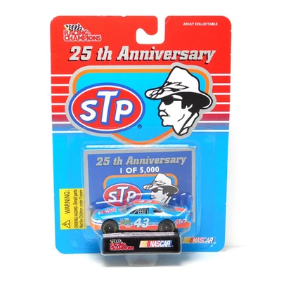 Bobby Hamilton 1996 STP Racing Champions 1:64 Nascar Diecast - Image 1 of 2