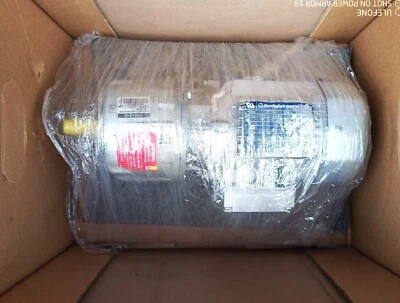 BONFIGLIOLI  C 05 2 P 27.1 S05 B3/M 05B 4 230/460-60 Helical In-line  Gearbox  - Image 1 of 4