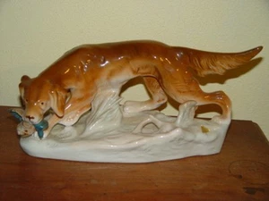 Bird Dog with Pheasant Royal Dux Czech Porcelain Figurine 15" x 7" - Picture 1 of 8