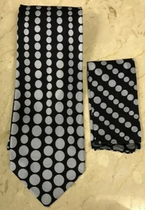 Gianno 100% Silk Tie & Matching Hanky (Blue and Light Blue Polka Dot) - Picture 1 of 3