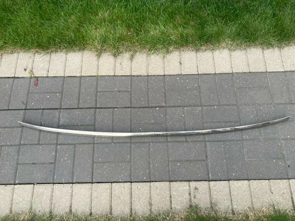 1965 Ford Galaxie Custom 500 XL acabamento traseiro original - Imagem 1 de 4