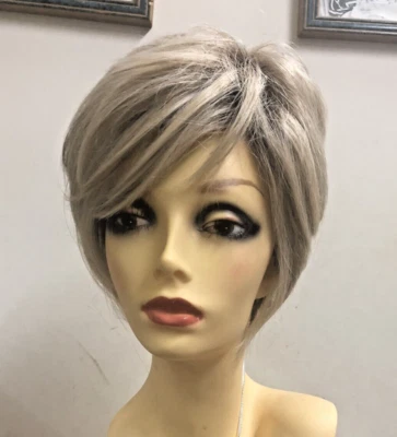 ON YOUR GAME Peluca Raquel Welch 1923SSombreada Galleta-Encaje Ift-MonoPt-MemCap3-HeatOK Foto 1 de 4