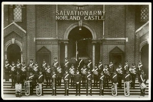 REAL PHOTO POSTCARD - SALVATION ARMY NORLAND CASTLE, U.K. - Picture 1 of 1
