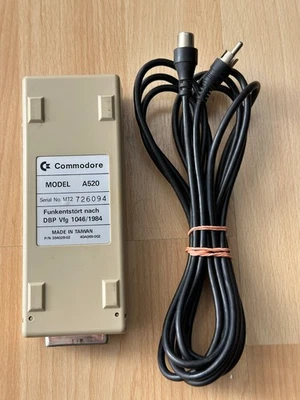 Commodore TV Adapter  Model A520 mit Antenen Kabel #14 25 - Bild 1 von 4