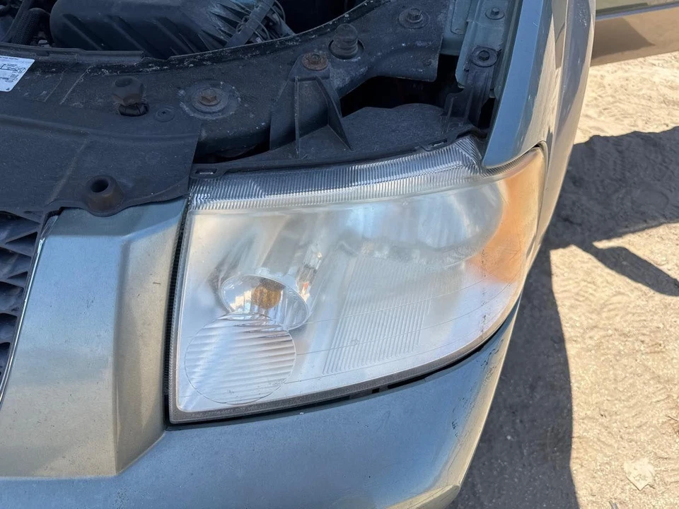 Conjunto de faros izquierdo FORD FREESTYLE 05 06 07 Foto 1 de 1