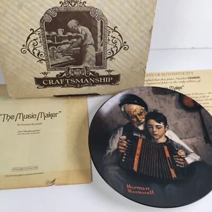 VTG 1981 Norman Rockwell "The Music Maker"  By Norman Rockwell Decorative Plate - Picture 1 of 12