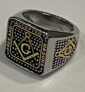 FREE MASONS STAINLESS & GOLD TONE MEN'S RING "FREE AND ACCEPTED MASONS" - Bild 1 von 5