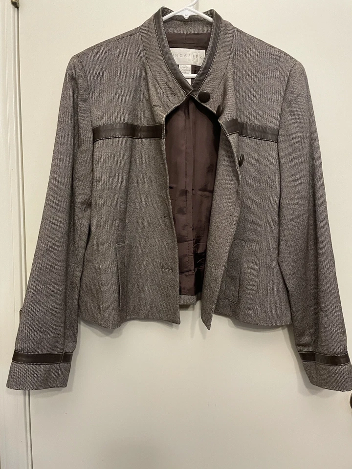 Doncaster Brown Wool & Leather Jacket Blazer | Size 16 - Image 1 of 4