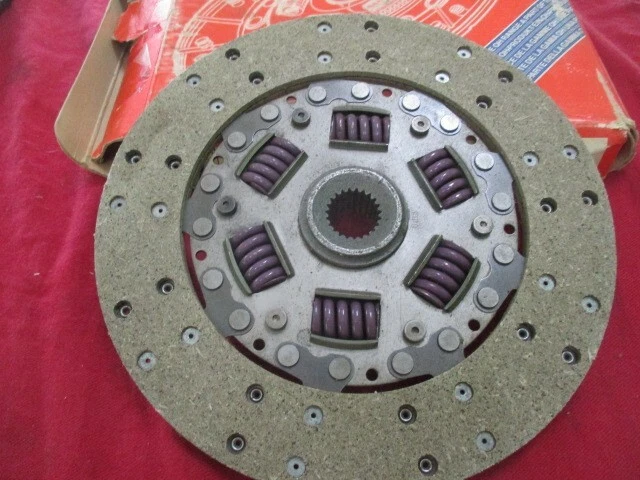 Triumph TR8, Rover SD1 3.5, TVR 3.5, Morgan +8 clutch disc GCP242, C886S, NOS - Image 1 of 4
