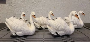 Cisne con Cygnets Schleich Animales Juguetes De Colección Abovedado Nuevo Como Nuevo - Imagen 1 de 1