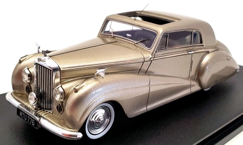 Modelo de coche GLM escala 1/43 43204201 - 1950 Bentley MK VI Park Ward FHC - dorado Foto 1 de 4