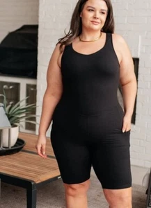 Cali Inspire Short Bodysuit Pure Black Size XXL Pockets NWT $108 Carrie Underwoo - Picture 1 of 11