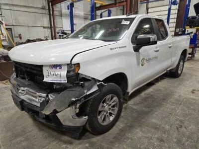 19 - 24 CHEVROLET SILVERADO 1500 Rear Drive Shaft E833994 - Image 1 of 4