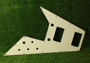 Flying V 67 Reissue Pickguard For Gibson Guitars - Parchment White 3 Ply - Picture 1 of 2