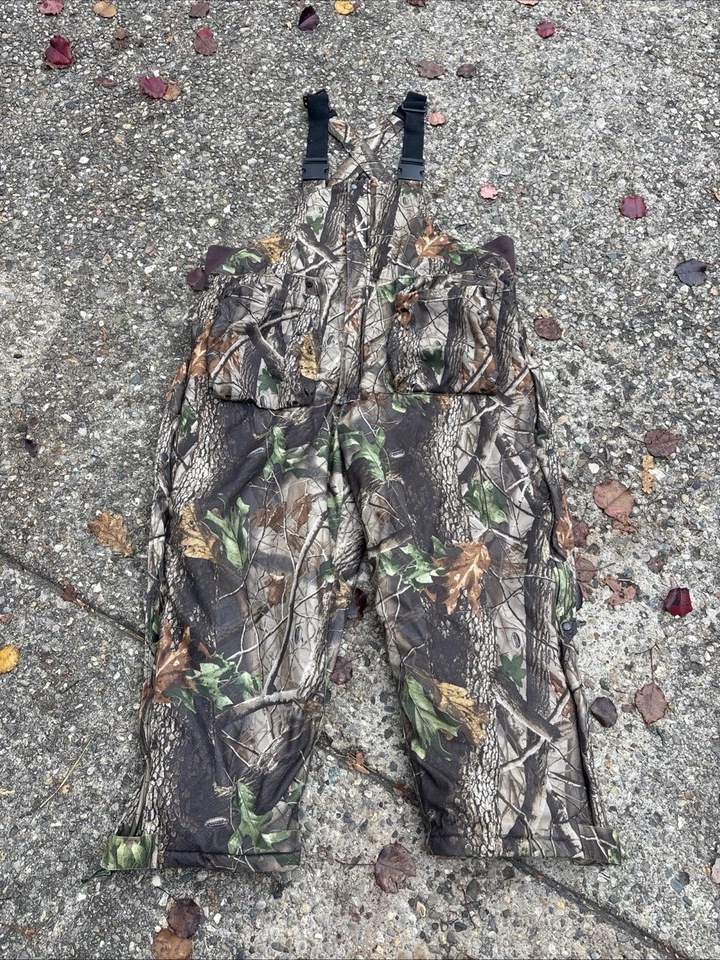 Remington Realtree Hardwood Camo Insulated Hunting Overalls Men's 2XL - Image 1 of 4