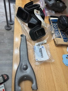 1965-1970 Chevy Impala Clutch Fork, NOS Pivot Ball and NOS Dust Boot VERY NICE!! - Picture 1 of 7