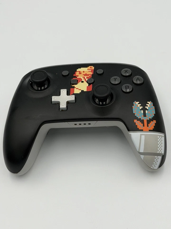 Controlador Inalámbrico PowerA Retro 8 Bit Super Mario para Nintendo Switch Foto 1 de 4