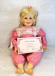 26" Vinyl Puppe blond "Twinklee Rose" von FayZah Spanos Echtheitszertifikat, Handgelenkanhänger 1993 - Bild 1 von 20